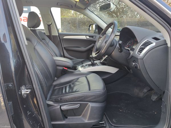 Audi Q5 2014 comes with new nct 381346786