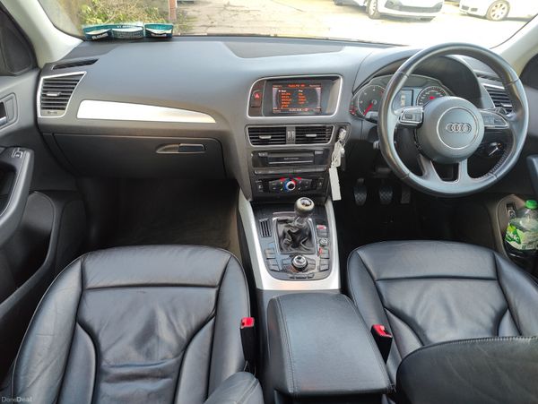 Audi Q5 2014 comes with new nct 381346878