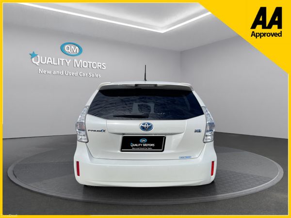 2014 PRIUS HYBRID *7 SEATER* (S57) 381347756