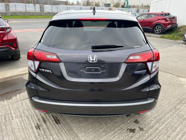 HONDA VEZEL 2015, 1.5 HYBRID AUTO LOW KMS 381348566