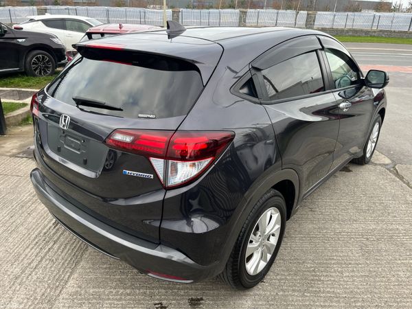 HONDA VEZEL 2015, 1.5 HYBRID AUTO LOW KMS 381348568