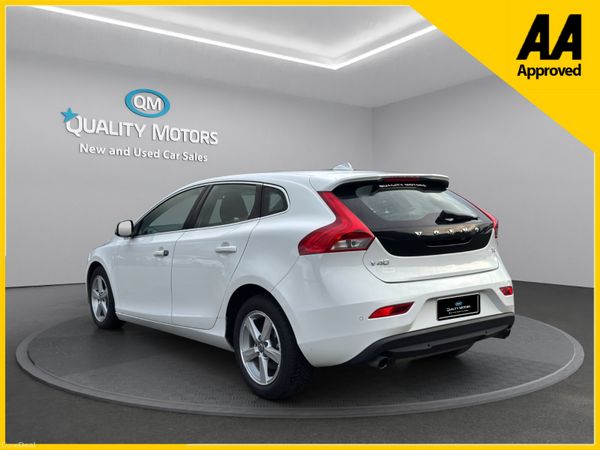 2015 VOLVO V40 (S30) 381350890