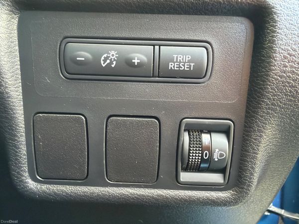 Nissan Micra 2017 SV 1.0 petrol huge spec 381368196