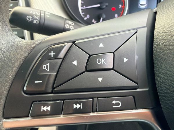 Nissan Micra 2017 SV 1.0 petrol huge spec 381368282