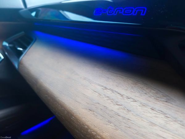 Audi GT e-tron quattro air suspension, New Nct 381380002