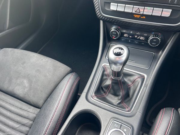 2017 MERCEDES A180d AMG LOW KMS HIGH SPEC 381391030