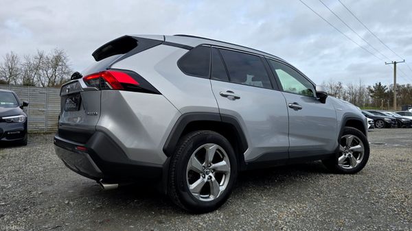 🔥 2019 Toyota RAV4 2.5 Hybrid SOL Automatic 381391564