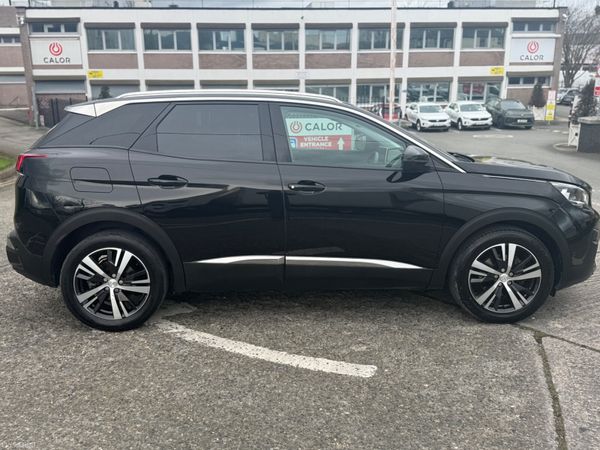 Peugeot 3008 2019 381395710
