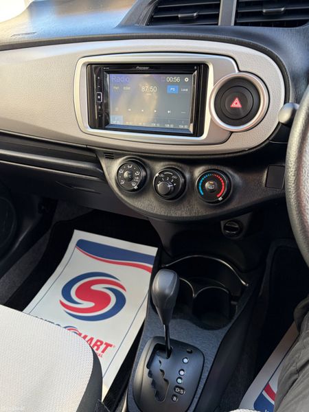 Toyota Vitz 2012 381314778