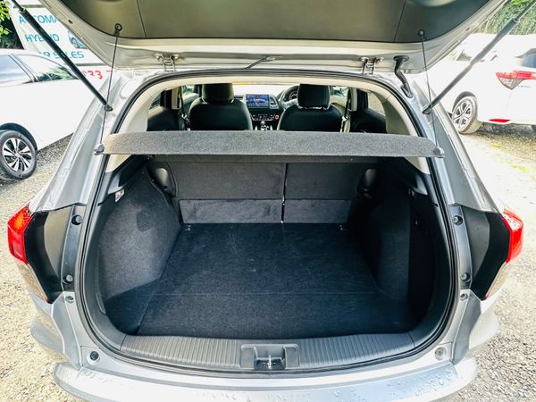 Honda Vezel 2018 1.5 Hybrid Auto 12648 KM ONLY 381333910