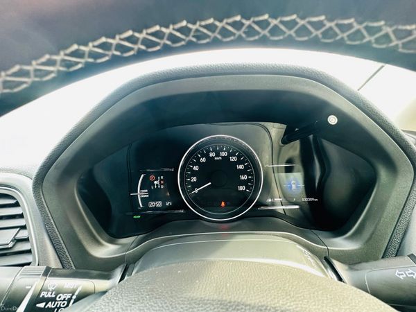 Honda Vezel 2019 1.5 Hybrid Auto 32,298 KM ONLY 381335052
