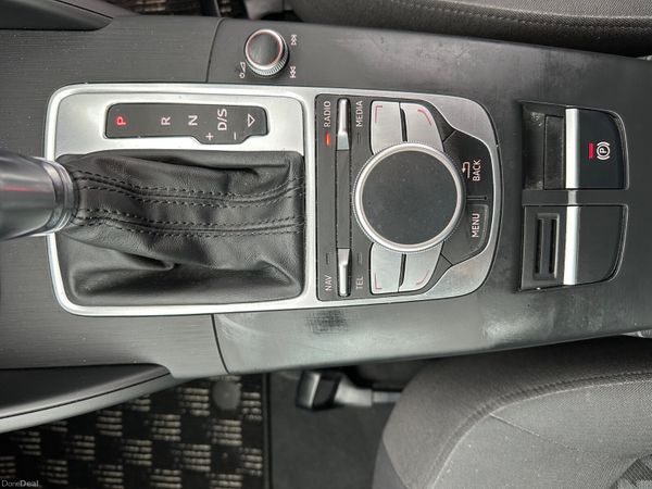 Audi A3 2015 1.4TFSI AUTO 381336722