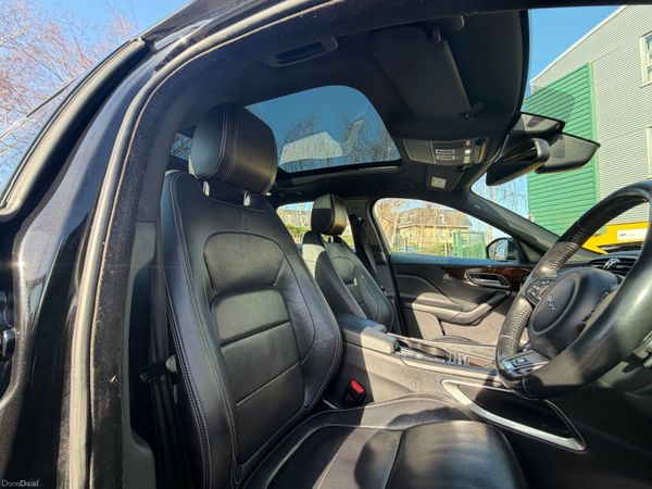 Jaguar F-Pace 3.0D R-Sport AWD 381442186