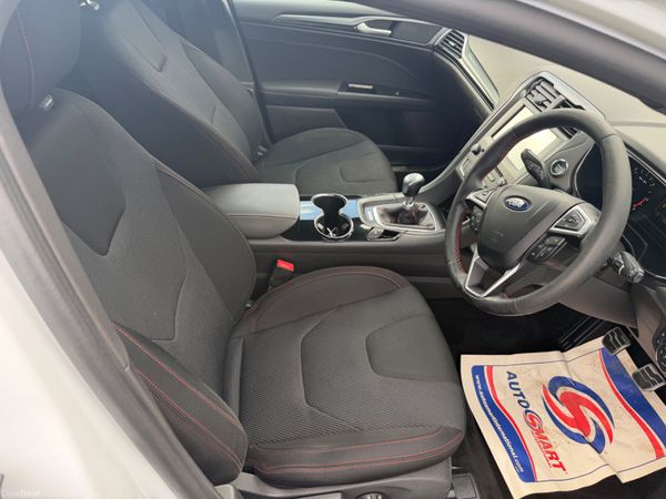 Ford Mondeo 2018 2.0 ST-Line 381445784