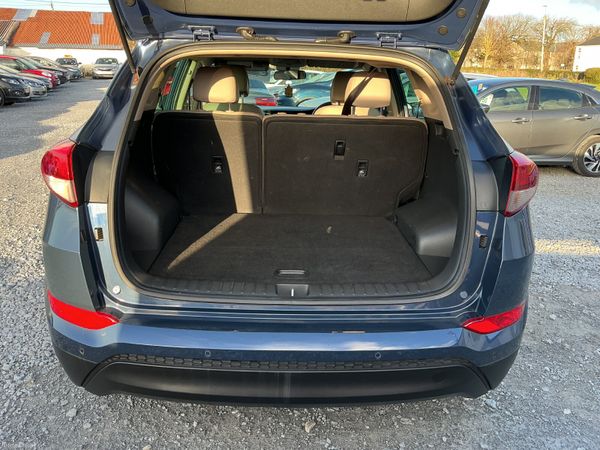 HYUNDAI TUCSON 1.7 EXECUTIVE ONLY 103,000 KMS 381486600