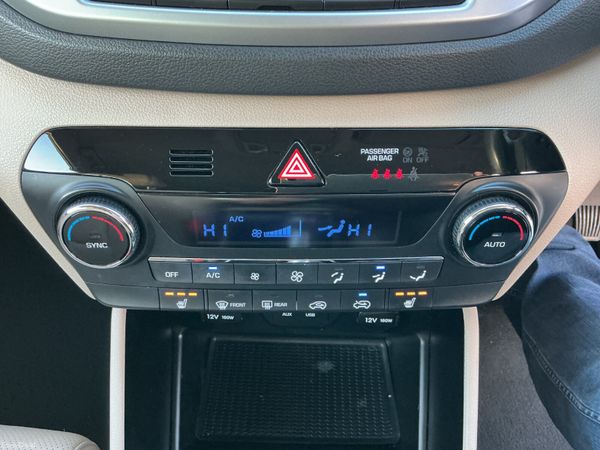 HYUNDAI TUCSON 1.7 EXECUTIVE ONLY 103,000 KMS 381486610