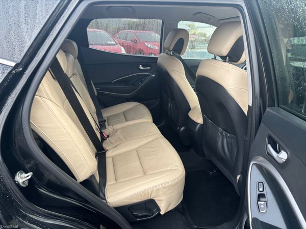 2016 Hyundai Santa Fe 4WD 7 Seater 381490218