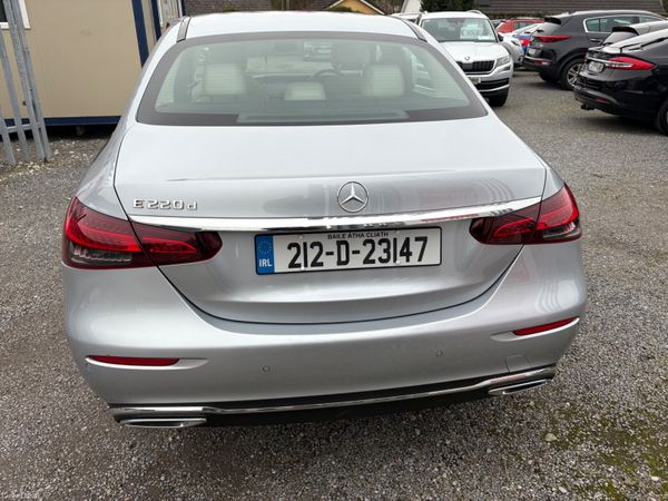 2021 Mercedes-Benz E-Class 381491922