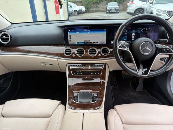 2021 Mercedes-Benz E-Class 381491932
