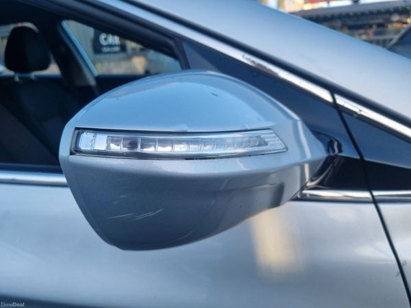 Hyundai i40 2015 381492852