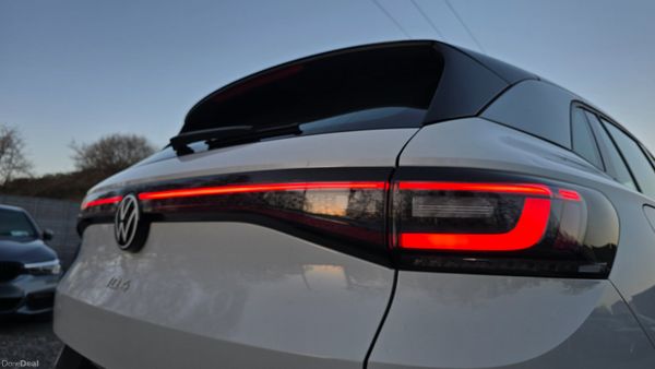 // Deposit Taken // 381494848