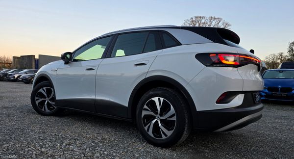 // Deposit Taken // 381494854