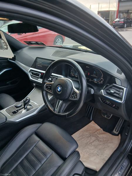 BMW 3-Series 2020 381406856