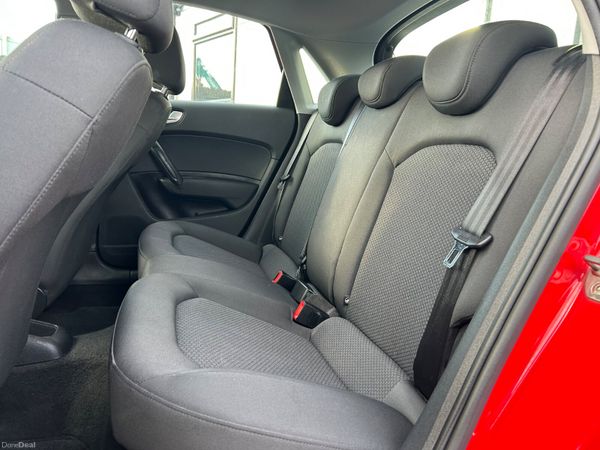 Audi A1 2016 1.0 Auto 381416434