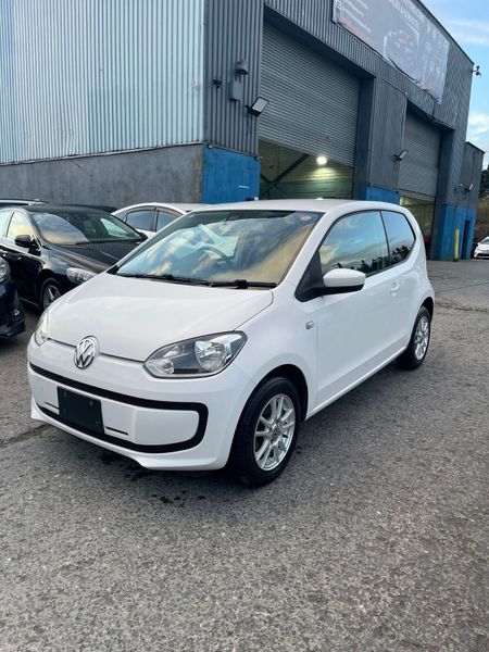 2014 Volkswagen Up Automatic 381418514