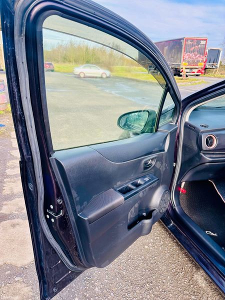 Toyota Vitz 2014 1.0L AUTOMATIC 381434210