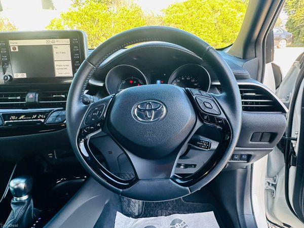 TOYOTA CHR 2020-TWO TONNE 68K KM ONLY 381434306