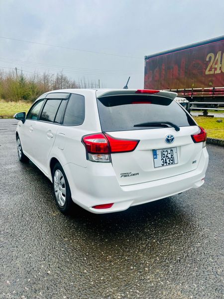 Toyota Corolla 2016 381435222