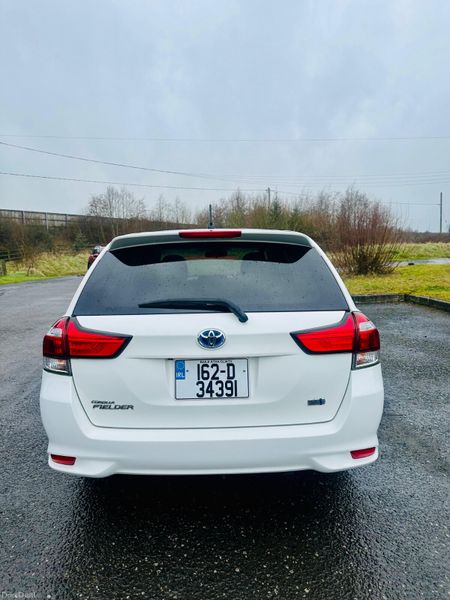 Toyota Corolla 2016 381435232