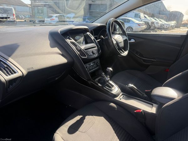 171 Ford Focus 2.0 Diesel Titanium 381546040