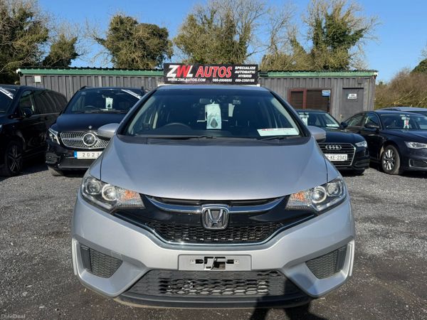 17HONDA FIT HALF LEATHER SEATS 381546564