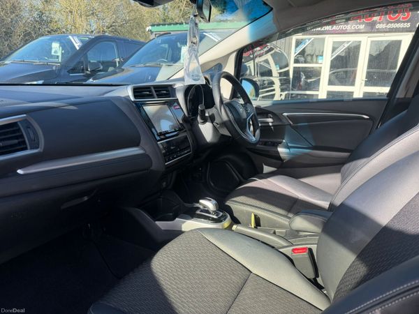 17HONDA FIT HALF LEATHER SEATS 381546582