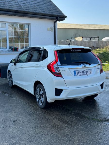 Honda Fit HYBRID 2014 45000KM 2 Keys Finance Avail 381546606