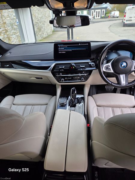 2021 BMW 530e xdrive 381548164