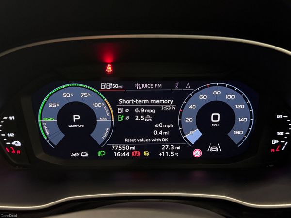 222 Audi Q3 1.4 45 TFSi E Sport Tech 381570340