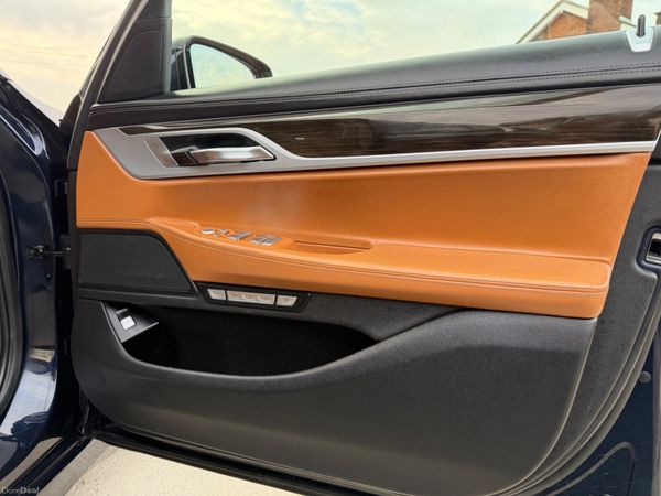 2016 BMW 740E CARBON EDITION- MASSIVE SPEC 381572726