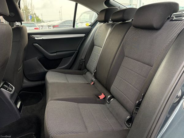 2016 Skoda Octavia 1.6 TDI AMBITION Nct 11/26 381576388