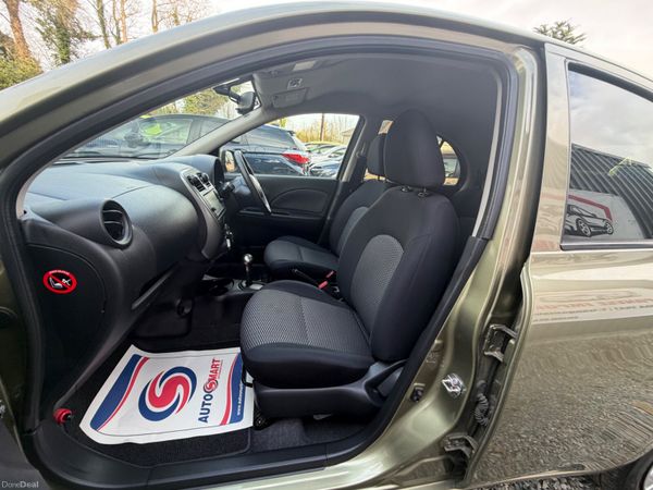 Nissan March 2016 ** 381584302