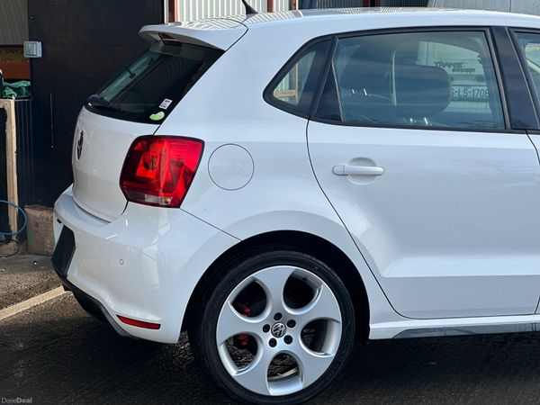 GTI Volkswagen Polo 2012 1.4AUTO 381596044