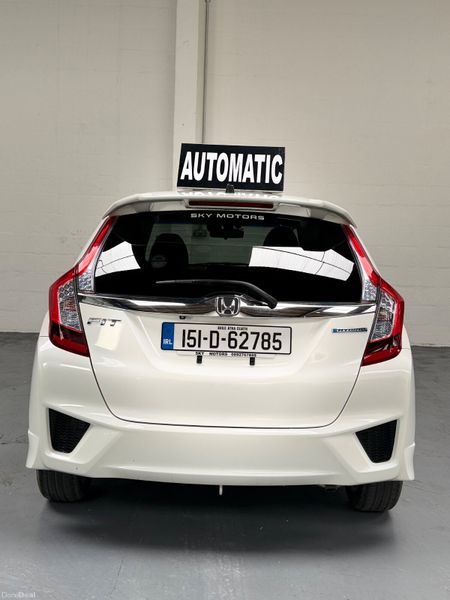 Honda Fit 2015 381598686