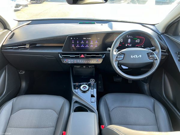 2022 (222) Kia Niro 3 1.6 PHEV Auto 381507640