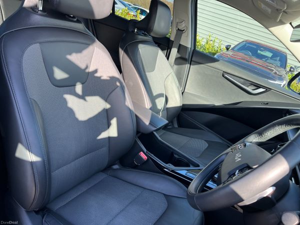 2022 (222) Kia Niro 3 1.6 PHEV Auto 381507620