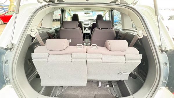 Honda Jade1.5 Hybrid Auto 6 SEATER 2015 381522572