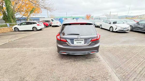 Honda Jade1.5 Hybrid Auto 6 SEATER 2017 381523516