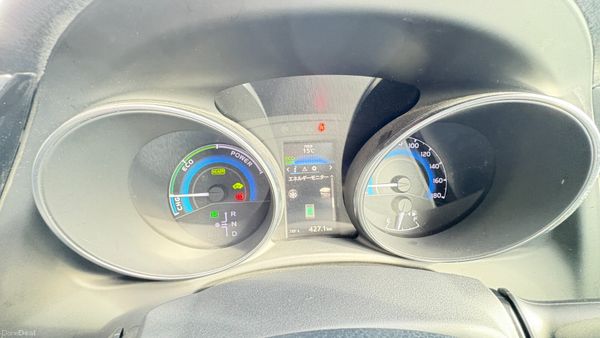 Toyota Auris 1.8 Hybrid 2016 381524098