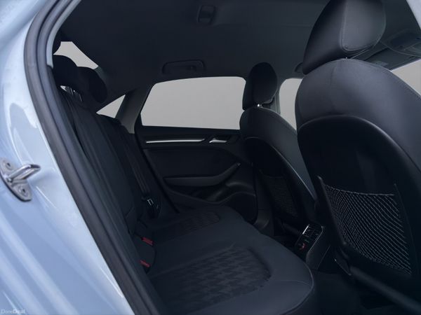 2014 Audi A3 (S105) 381525402